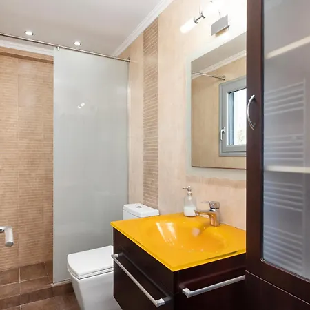 Piedra Acharavi * Acharavi (Corfu)