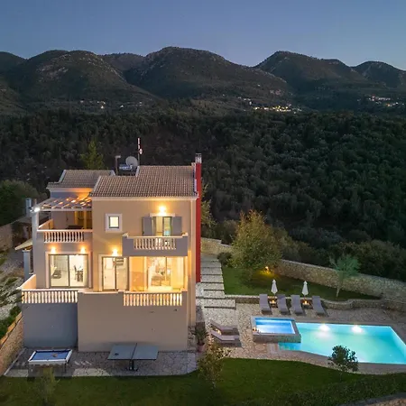 别墅 Piedra Acharavi *